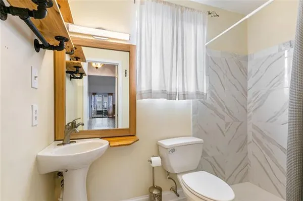 $240,000 | 141 Highway 22, Unit A3, Madisonville, LA 70447