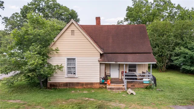 $1,400,000 | 209 A Street, Anderson, SC 29625
