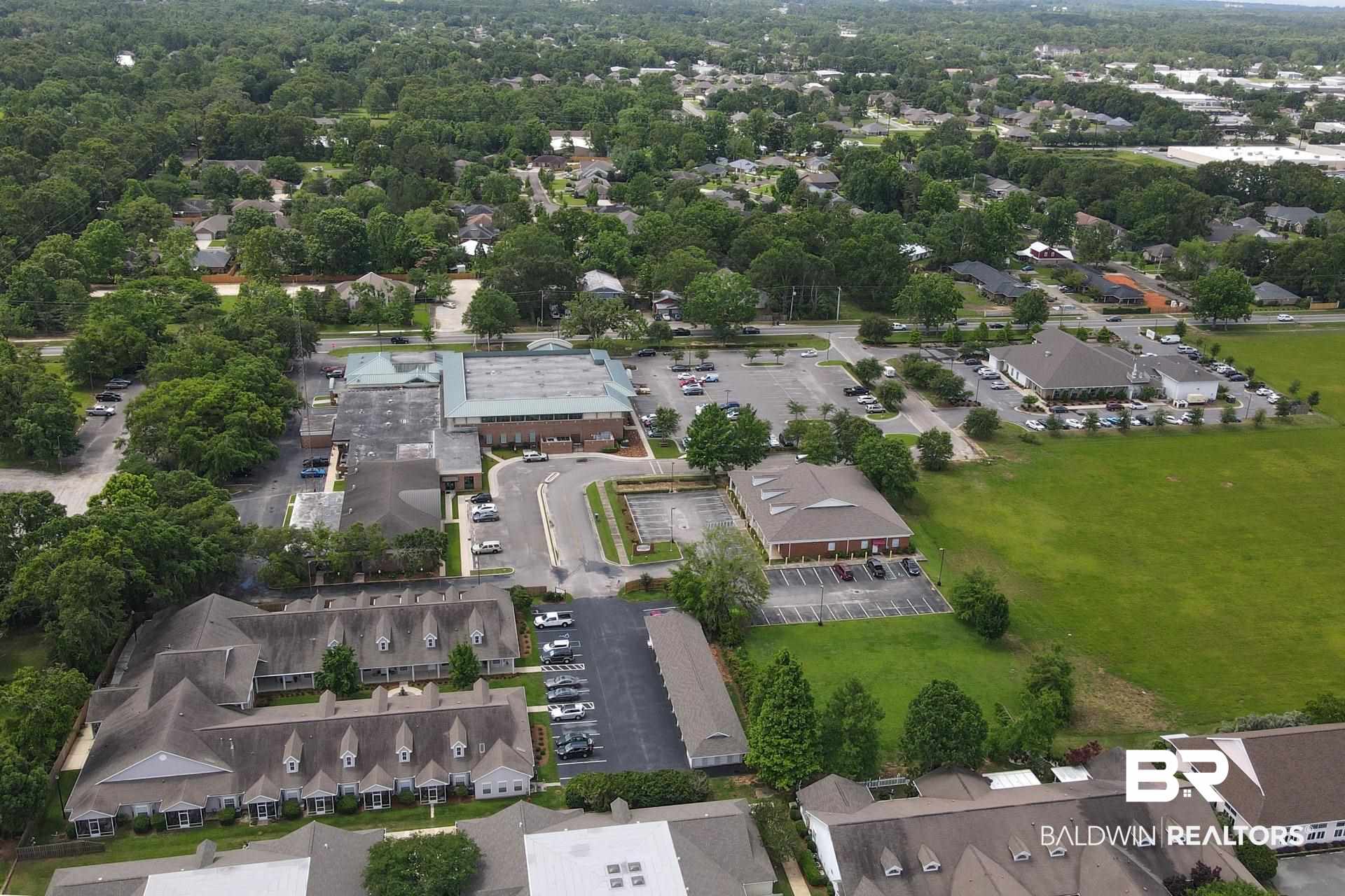 102 Courthouse Drive, Unit 15 Fairhope, AL 36532 - Photo 9 of 32