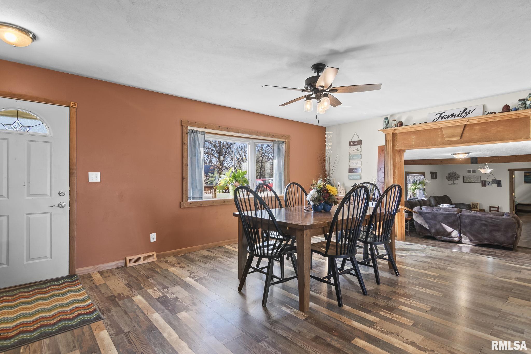 3406 Hazlett Road Springfield, IL 62707 - Photo 13 of 49 Gallery Image 13