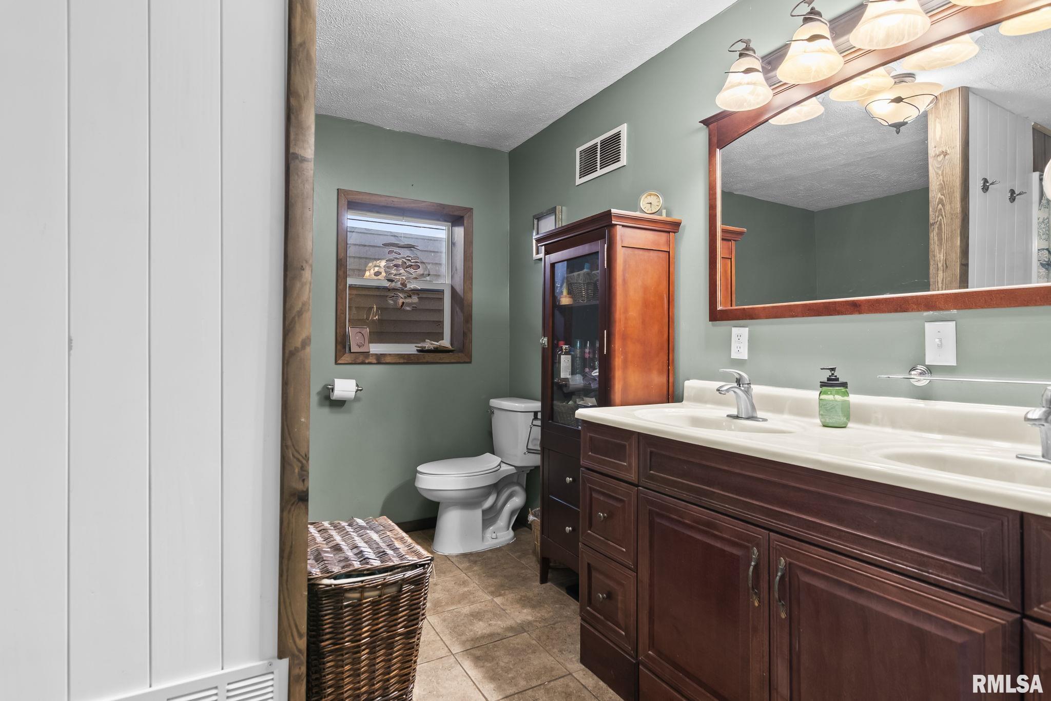 3406 Hazlett Road Springfield, IL 62707 - Photo 20 of 49 Gallery Image 20
