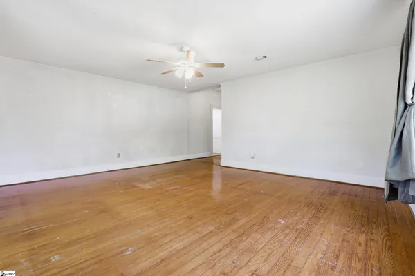 $350,000 | 100 Easley Highway, Pelzer, SC 29669