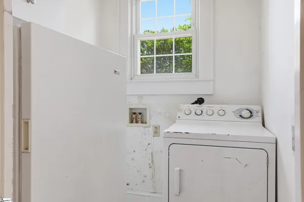 $350,000 | 100 Easley Highway, Pelzer, SC 29669