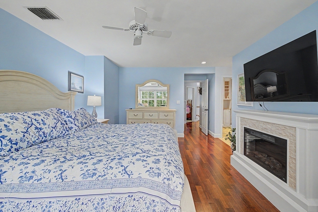 16 Hickory Hill, Unit 16 West Springfield, MA 01089 - Photo 14 of 42