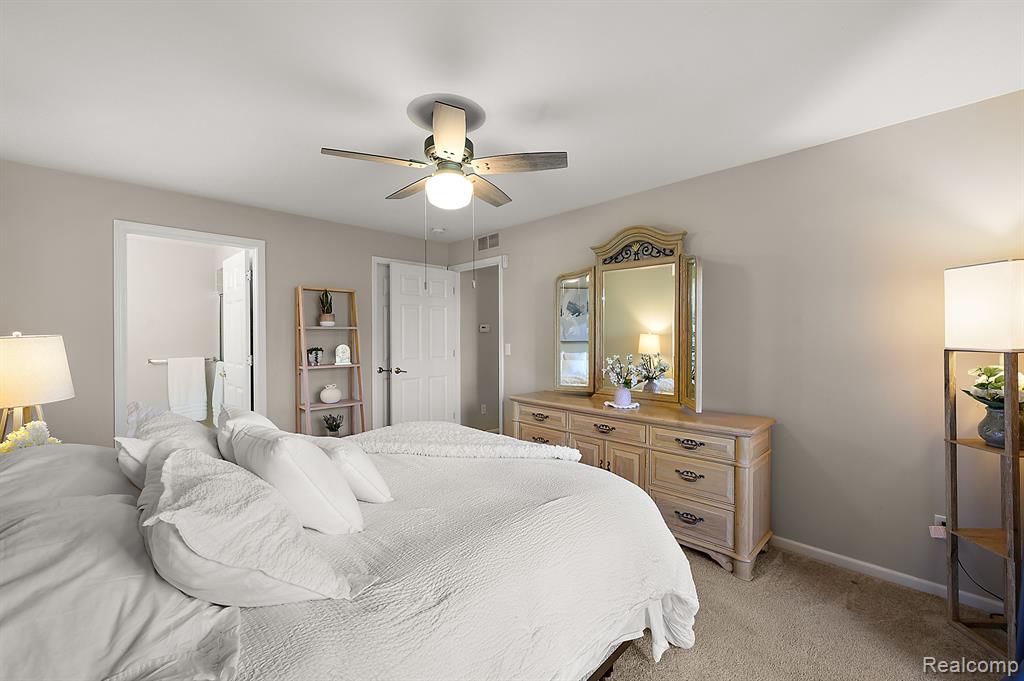 3535 Oakmonte Boulevard Rochester, MI 48306 - Photo 19 of 43