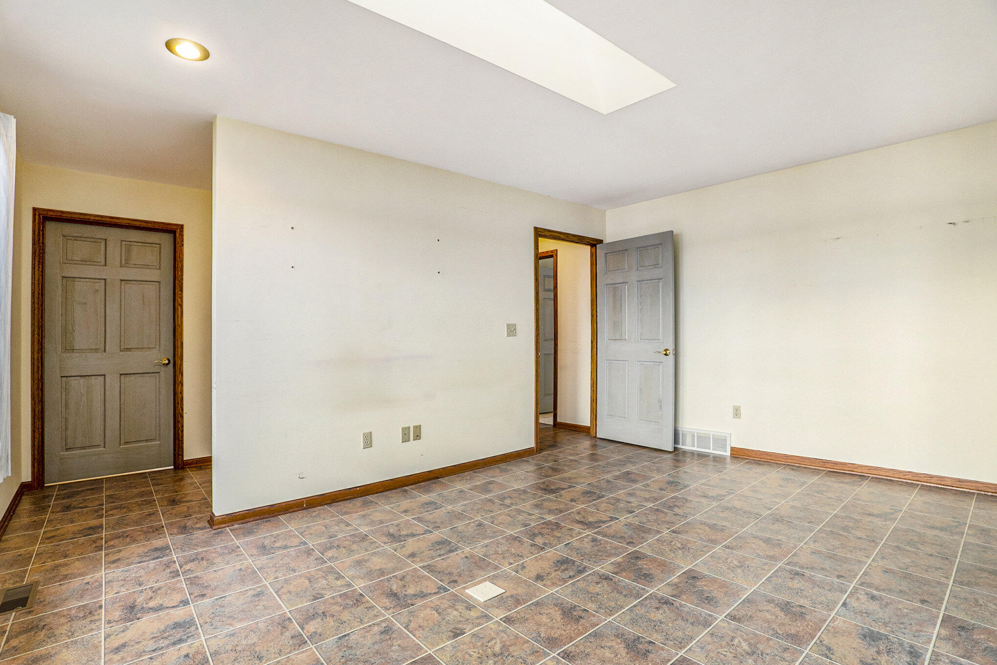 2458 Fox Ridge Lyons, MI 48851 - Photo 15 of 35 019_fox_ridge-25