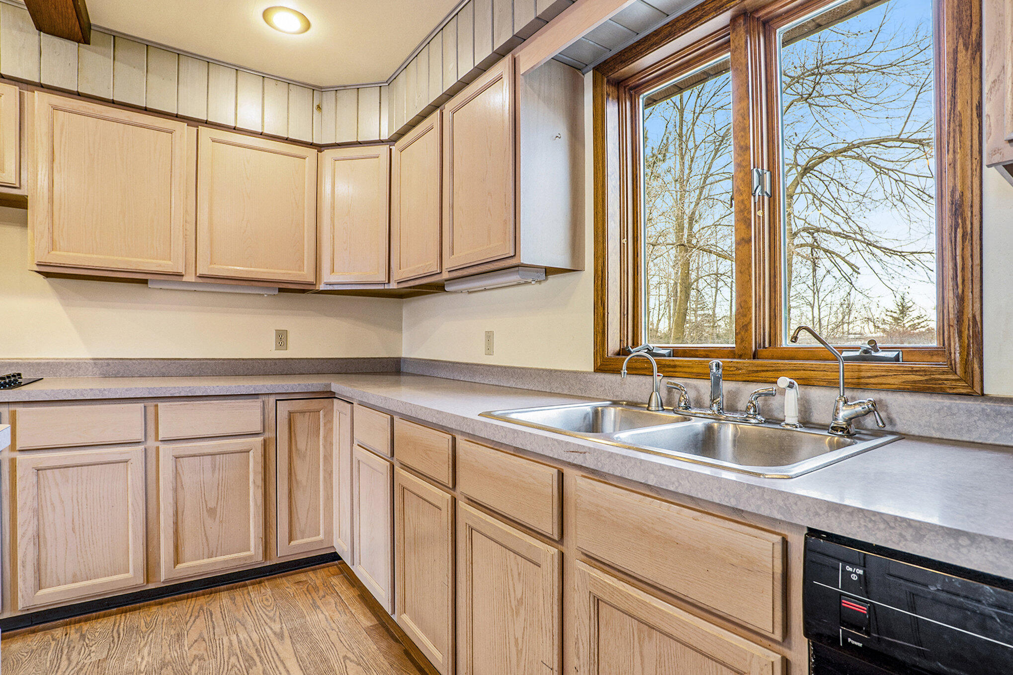 2458 Fox Ridge Lyons, MI 48851 - Photo 8 of 35 012_fox_ridge-43