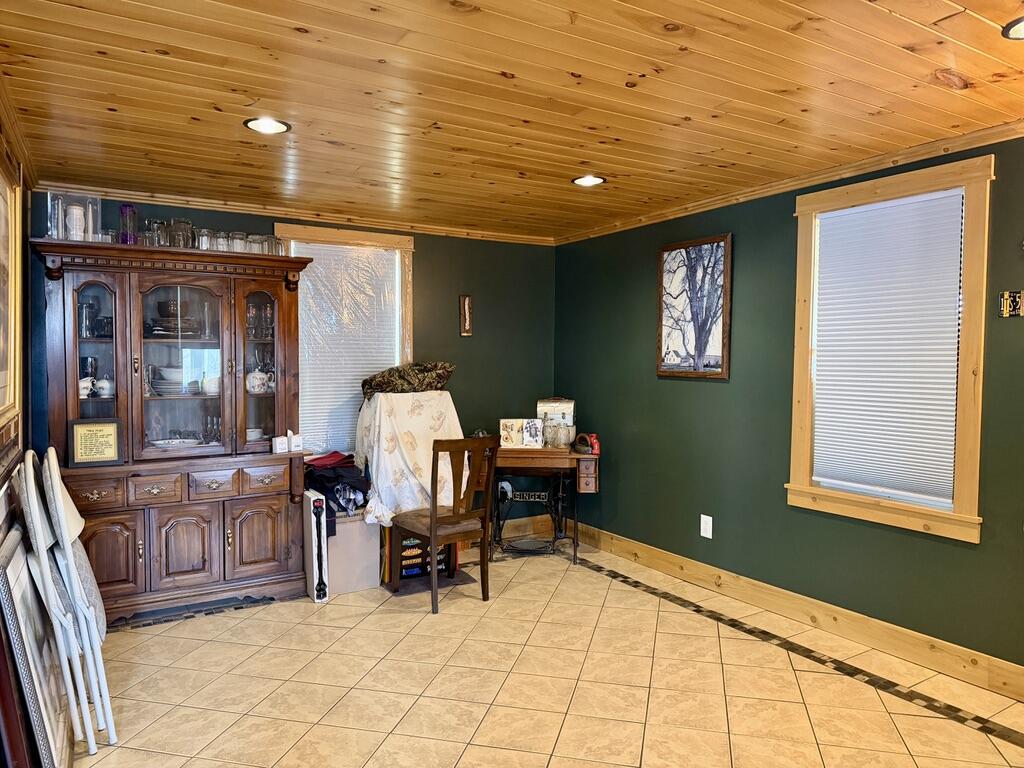 581 Robinson Road Blaine, ME 04734 - Photo 15 of 53 581 Robinson Rd