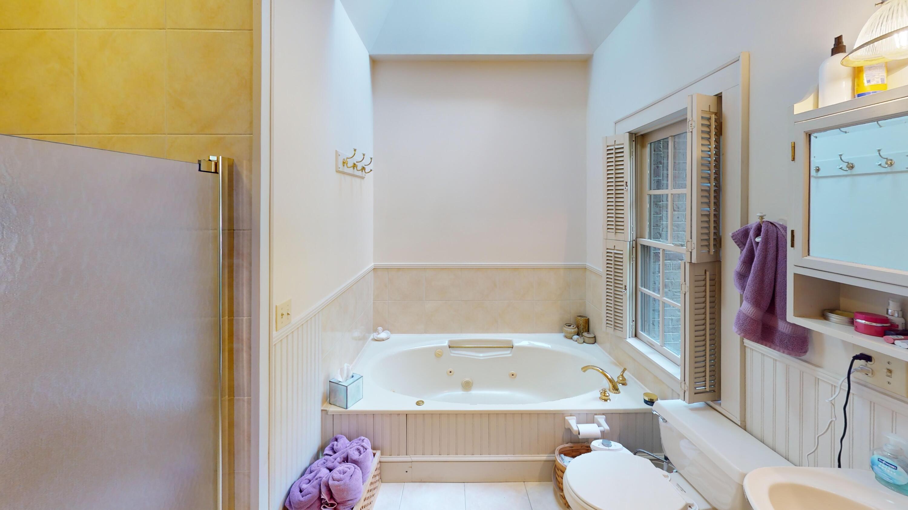 2817 Browns Ridge Road Lerona, WV 25971 - Photo 35 of 83 Gallery Image 35