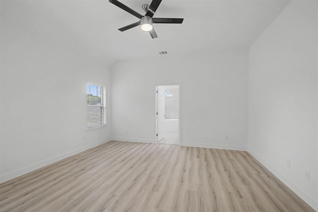 4056 Overlook Way Weatherford, TX 76085 - Photo 22 of 38