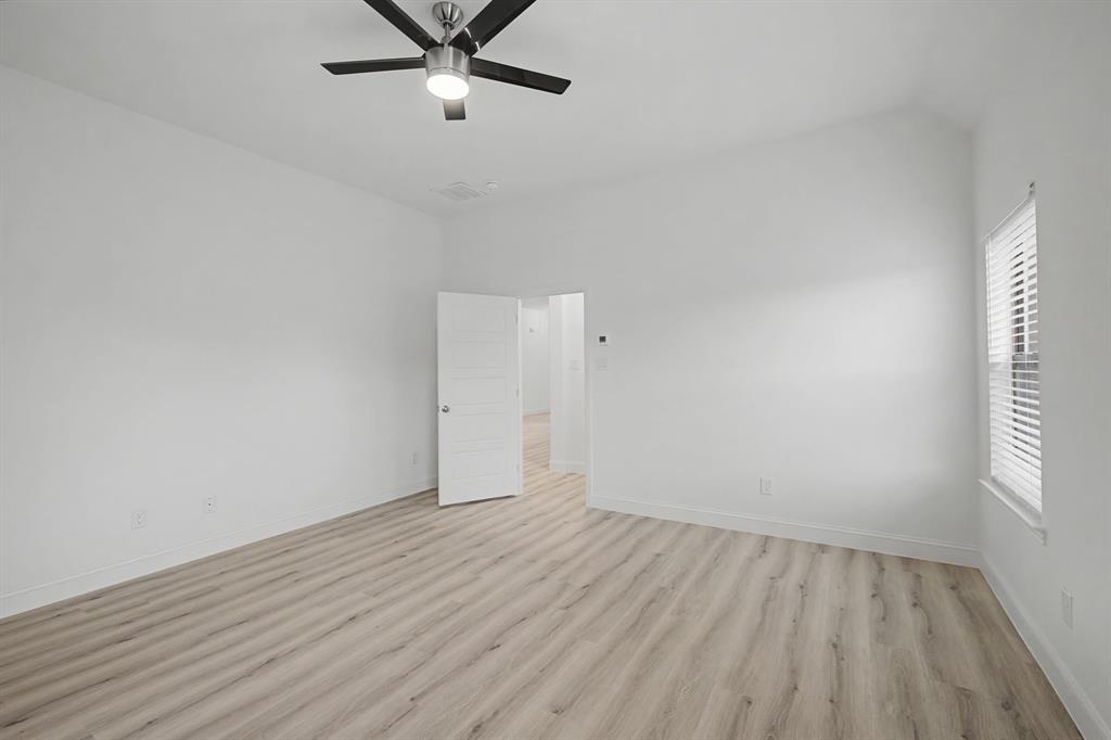 4056 Overlook Way Weatherford, TX 76085 - Photo 23 of 38