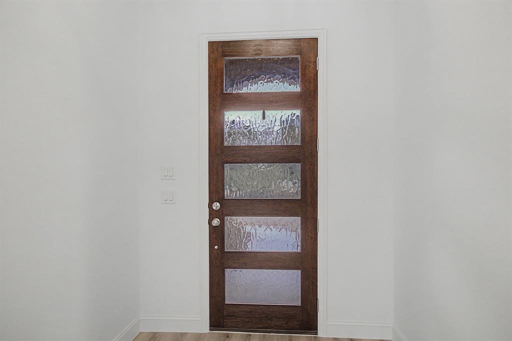 4056 Overlook Way Weatherford, TX 76085 - Photo 6 of 38