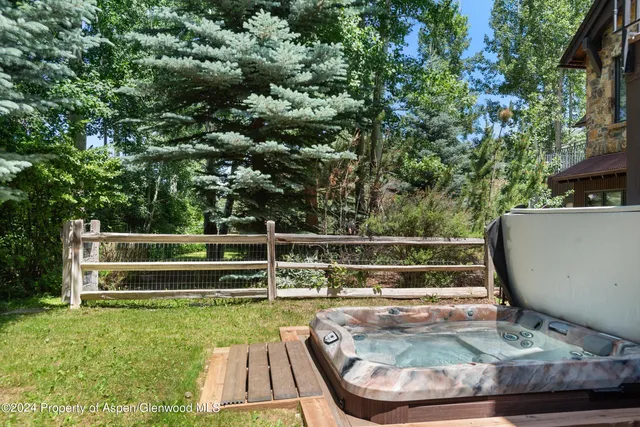 $9,499,000 | 1432 Sierra Vista Drive, Aspen, CO 81611