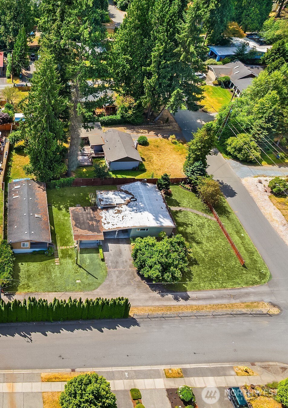 16727 1st Avenue Southeast Bothell, WA 98012 - Photo 7 of 9 Gallery Image 7