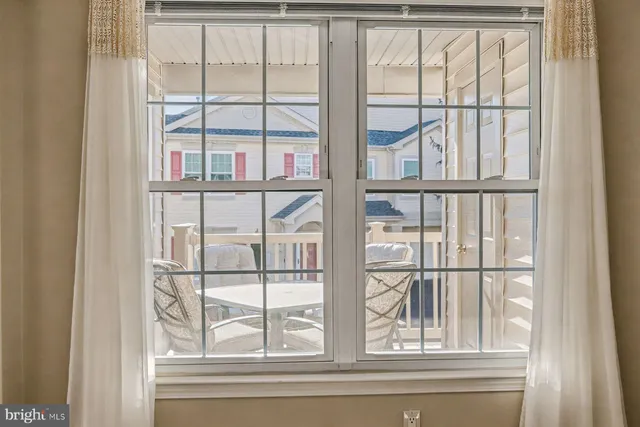 $379,000 | 606 Julian Drive West, Warminster, PA 18974