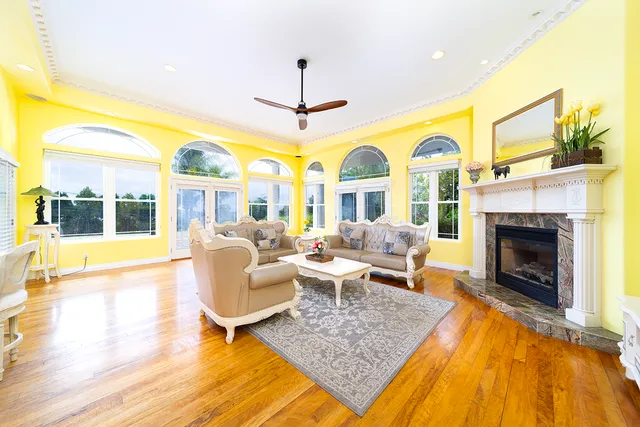 $2,150,000 | 647 Kauhiula Road, Hilo, HI 96720