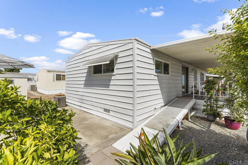 2130 Sunset Drive, Unit 118 Vista, CA 92081 - Photo 23 of 29