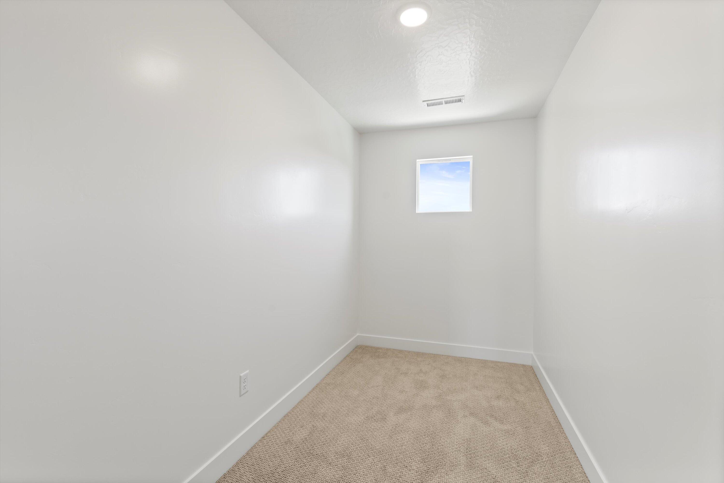 110 White Hills Street St. George, UT 84790 - Photo 22 of 24 05-IMG_0335
