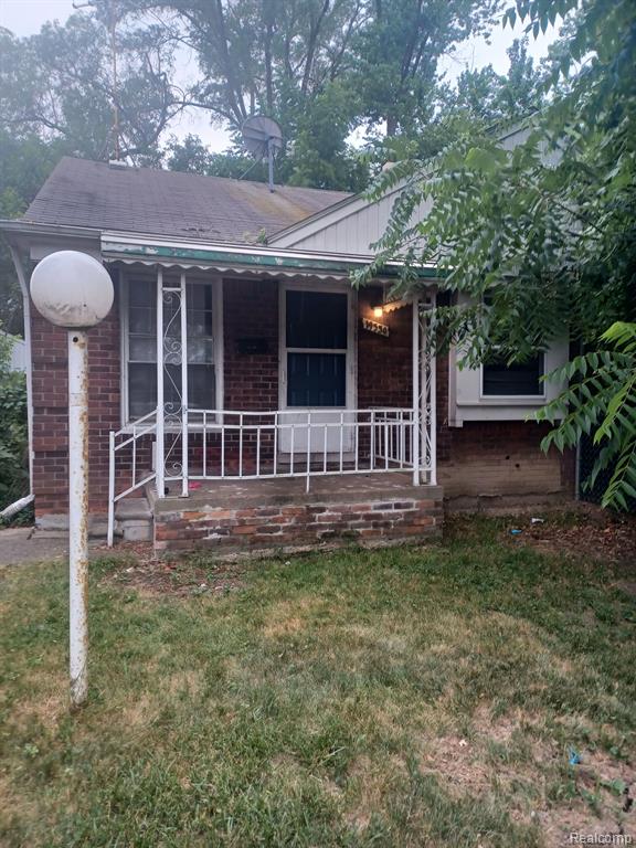 19330 Moross Road Detroit, MI 48224 - Photo 2 of 13