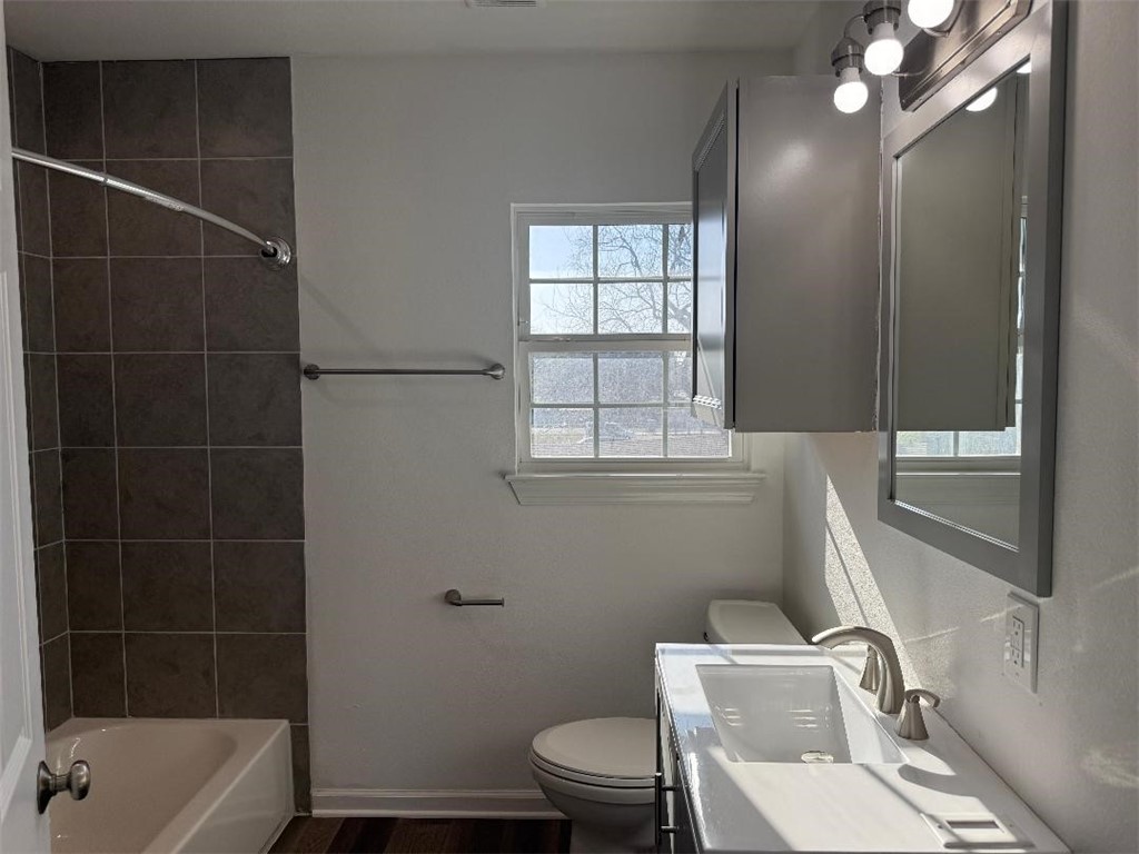 1101 2nd Street, Unit 5 Corpus Christi, TX 78404 - Photo 9 of 14