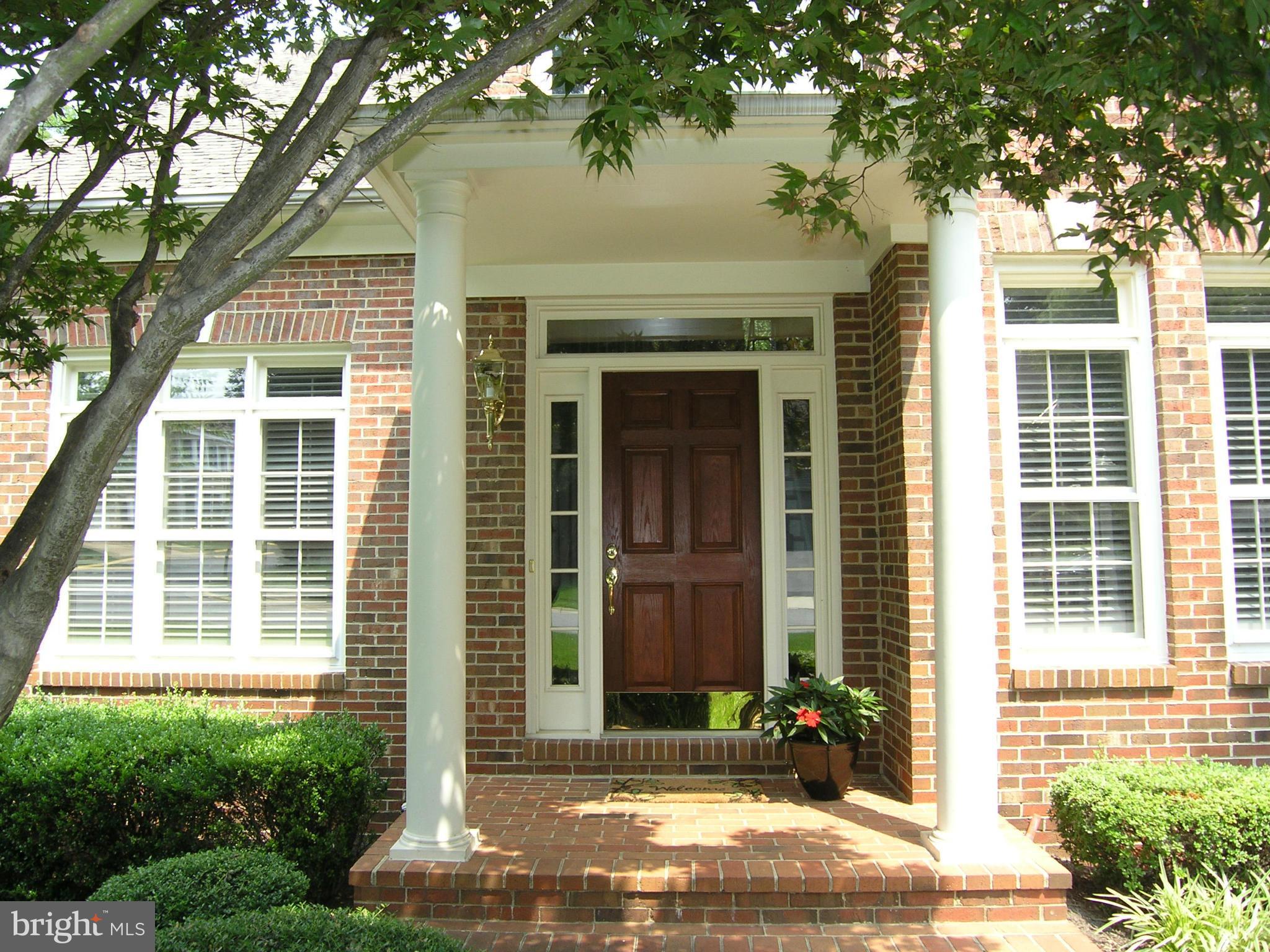11332 Woodbrook Lane Reston, VA 20194 - Photo 2 of 28 Exterior (Front)
