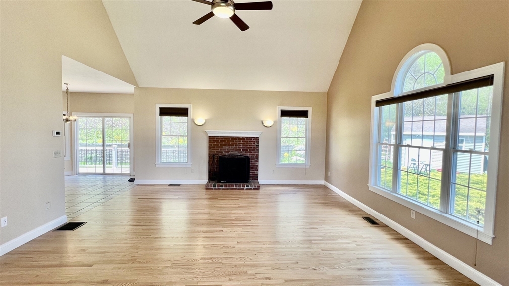 7 Deer Run Charlton, MA 01507 - Photo 14 of 42