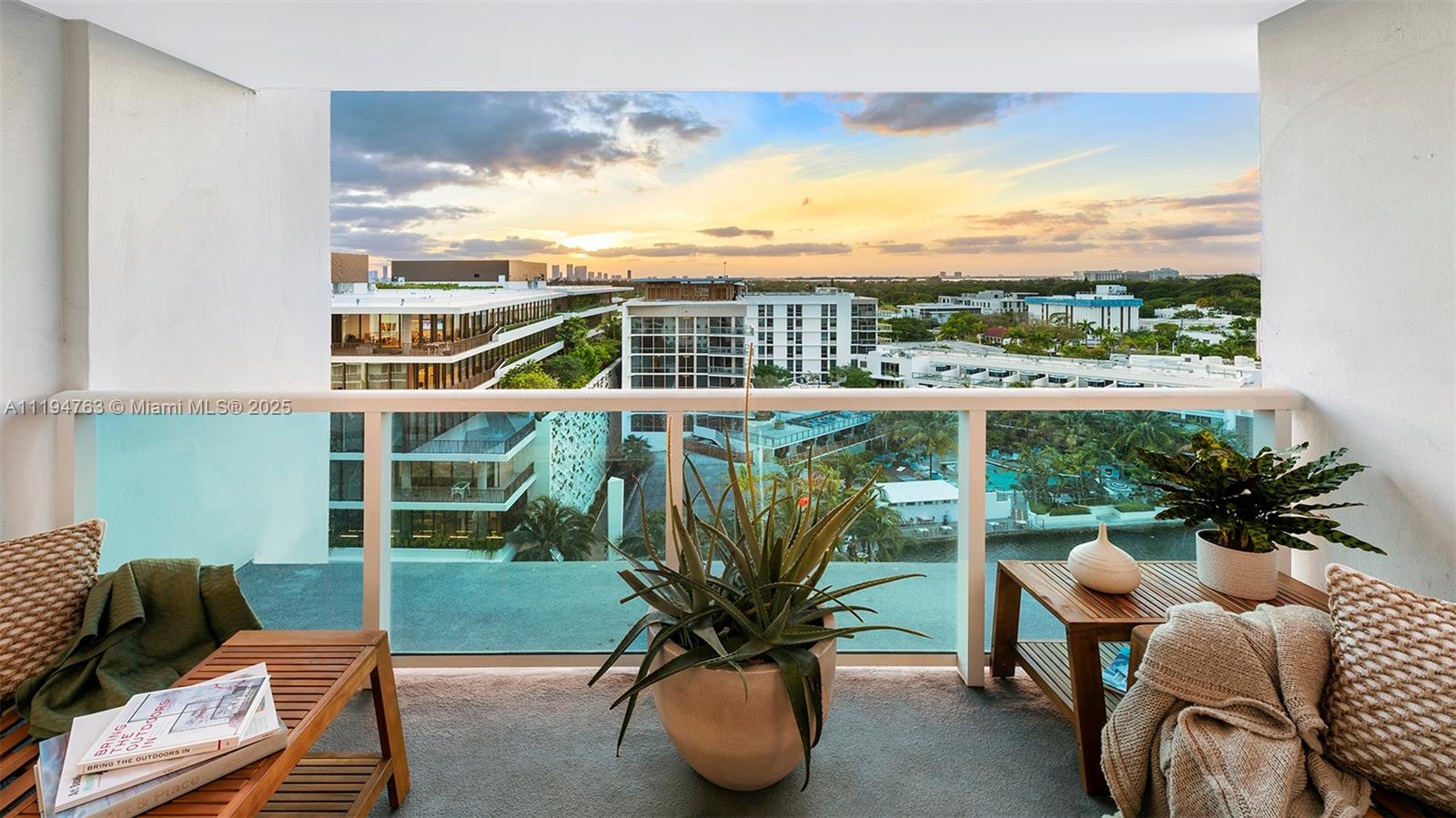 Mid Beach Miami Beach, FL 33139 - Photo 2 of 16