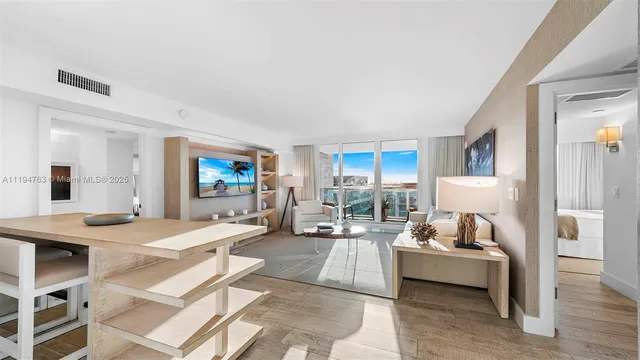 $35,000 | Mid Beach, Miami Beach, FL 33139