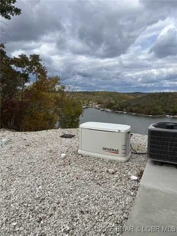 $599,000 | 4423 Lws High Point Road, Stover, MO 65078