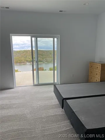 $599,000 | 4423 Lws High Point Road, Stover, MO 65078