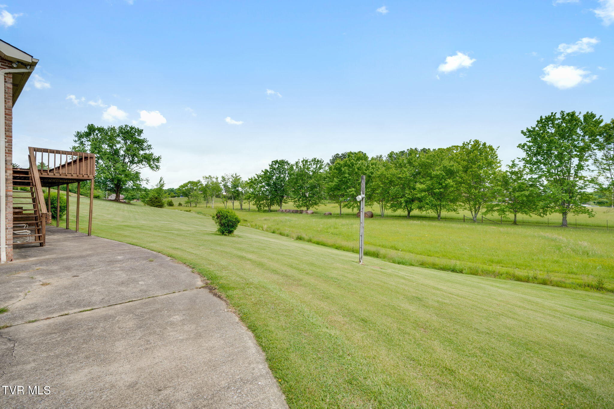 453 Twin Barns Road Greeneville, TN 37743 - Photo 31 of 46 030