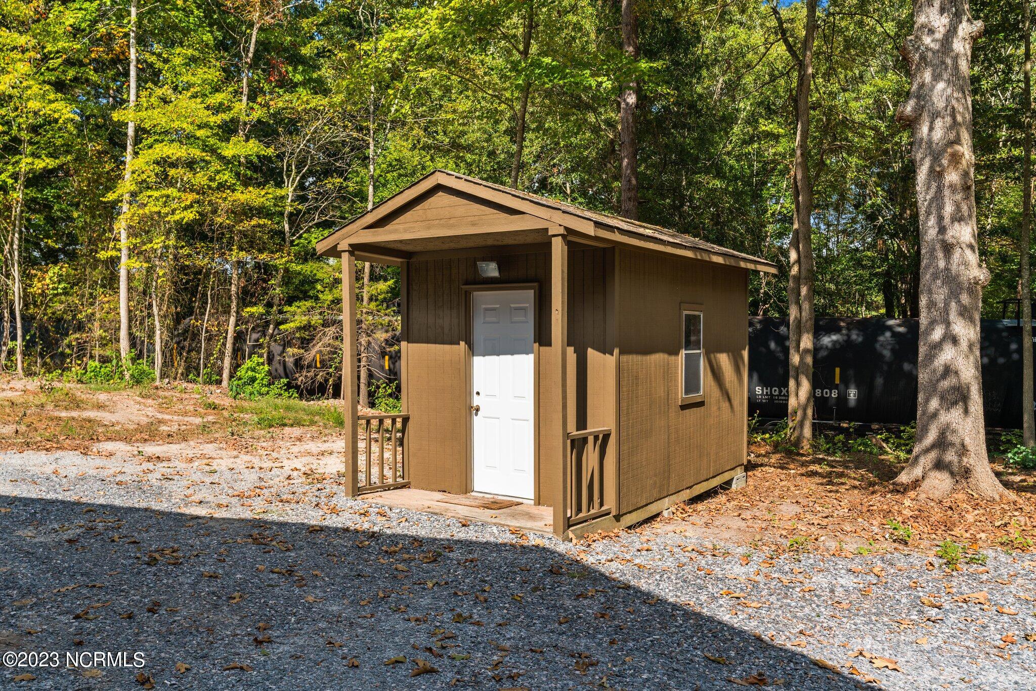153 Providence Chapel Road Robbins, NC 27325 - Photo 36 of 42 33-web-or-mls-DSC05001