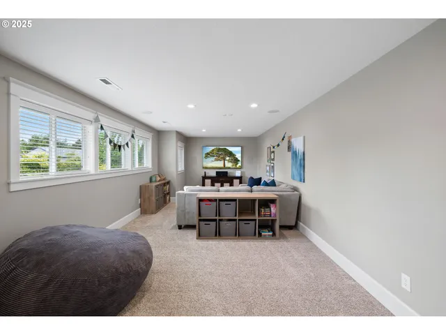 $935,000 | 17803 Northeast 23rd Street, Vancouver, WA 98684