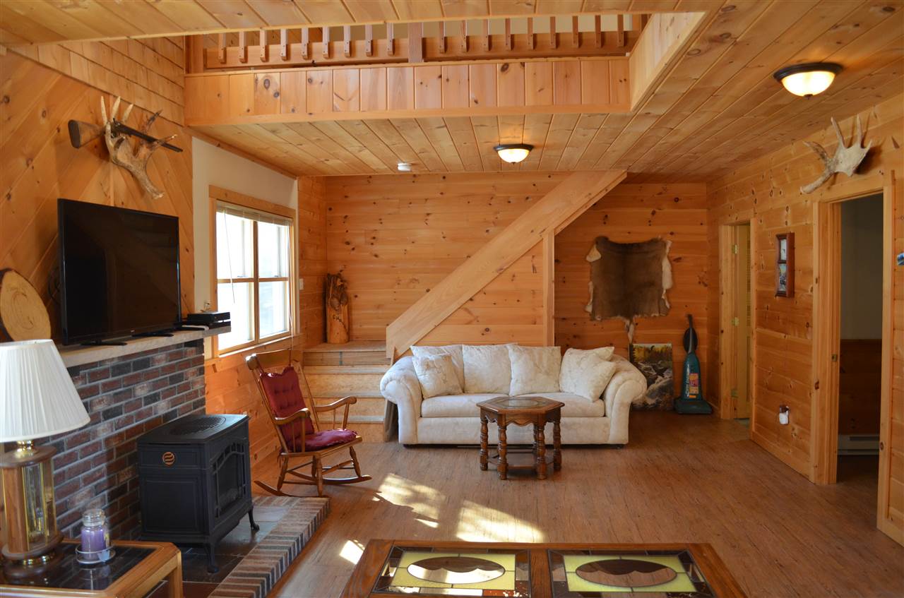 138 Spring Road Pittsburg, NH 03592 - Photo 14 of 40 Gallery Image 14