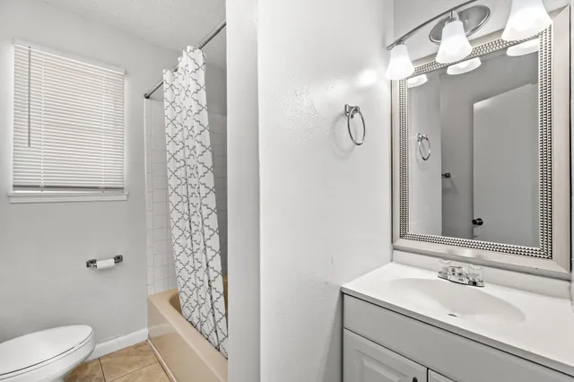 $1,250 | 248 4 Mile Road, Unit C, Freeport, FL 32439