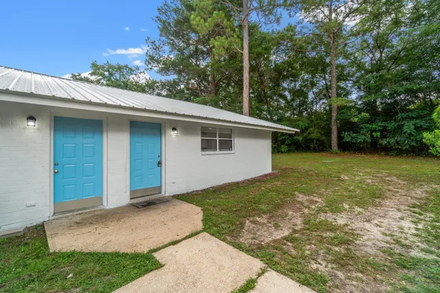 $1,250 | 248 4 Mile Road, Unit C, Freeport, FL 32439