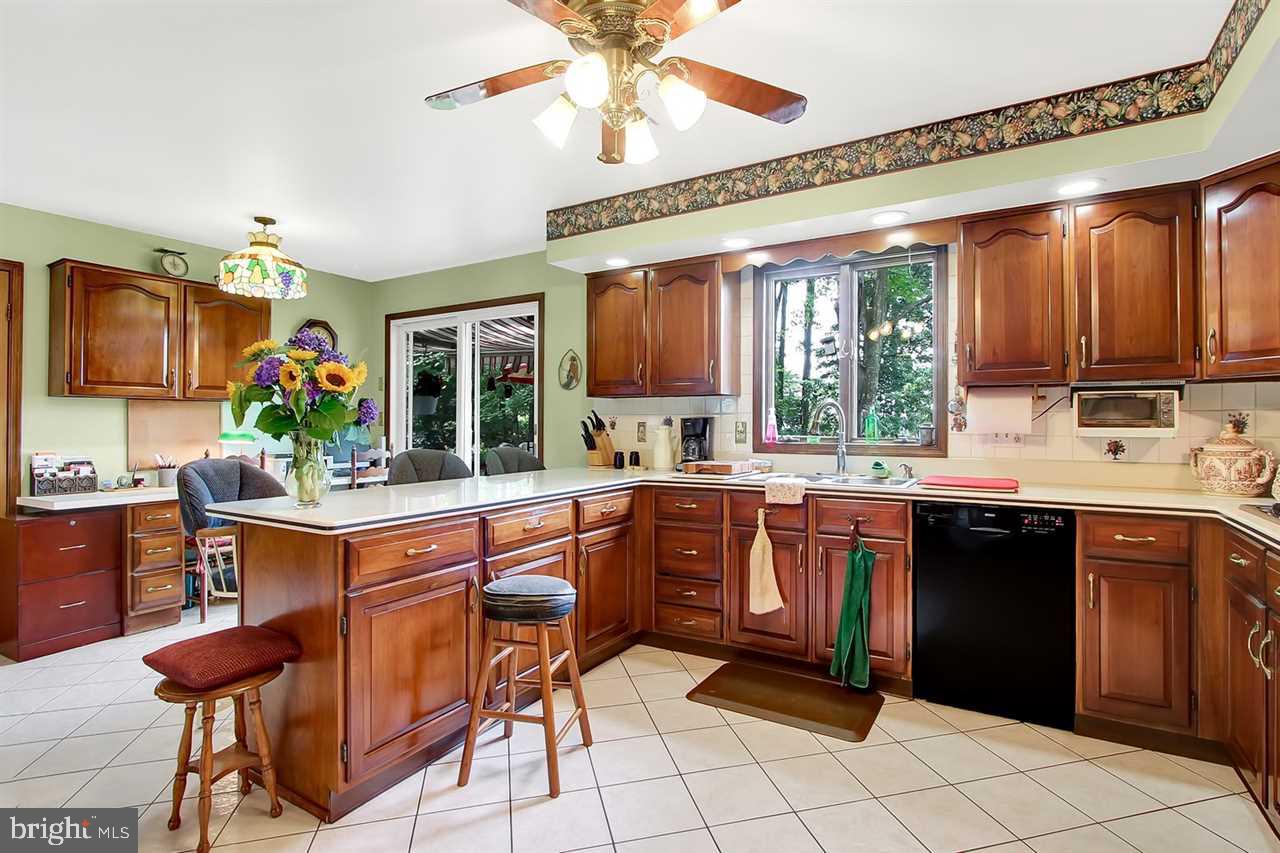 680 Nace Road Delta, PA 17314 - Photo 11 of 37 Gallery Image 11