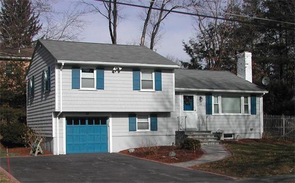 29 Hickory Road Wellesley, MA 02482 - Photo 1 of 8
