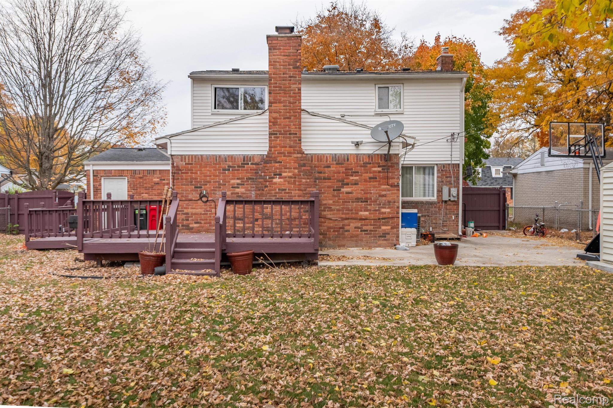 23535 Rockingham Street Southfield, MI 48033 - Photo 2 of 51 Gallery Image 2
