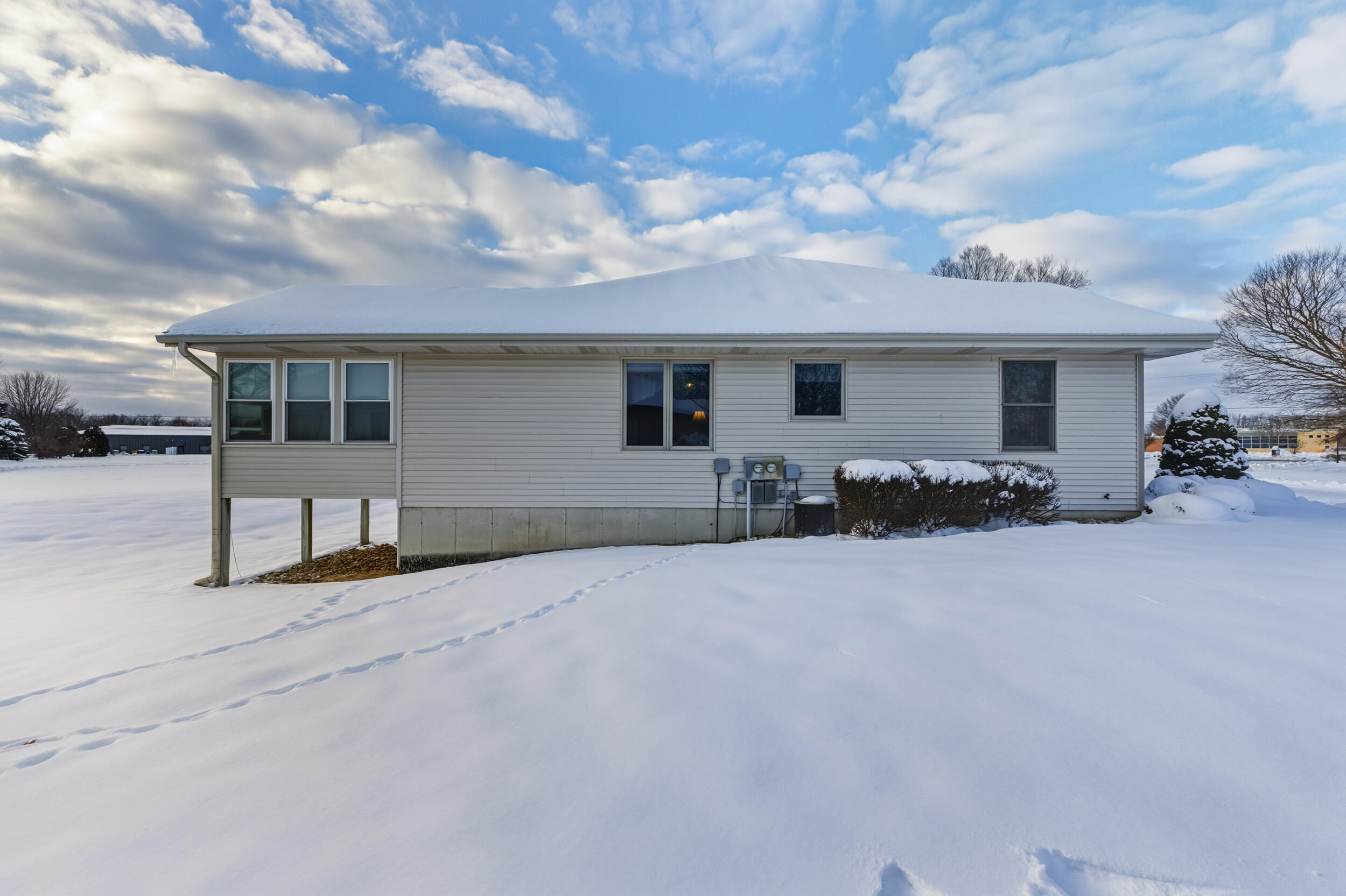 3590 Brook Point Drive Hamilton, MI 49419 - Photo 33 of 39 farmer-3590 brook point dr-035