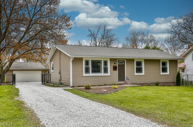 3901 Vira Road Stow, OH 44224 - Photo 1 of 35 Gallery Image 1