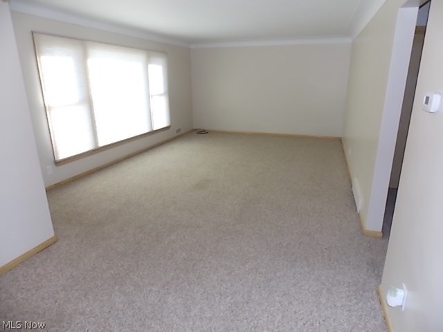 19309 Preston Road Cleveland, OH 44128 - Photo 8 of 22 Gallery Image 8