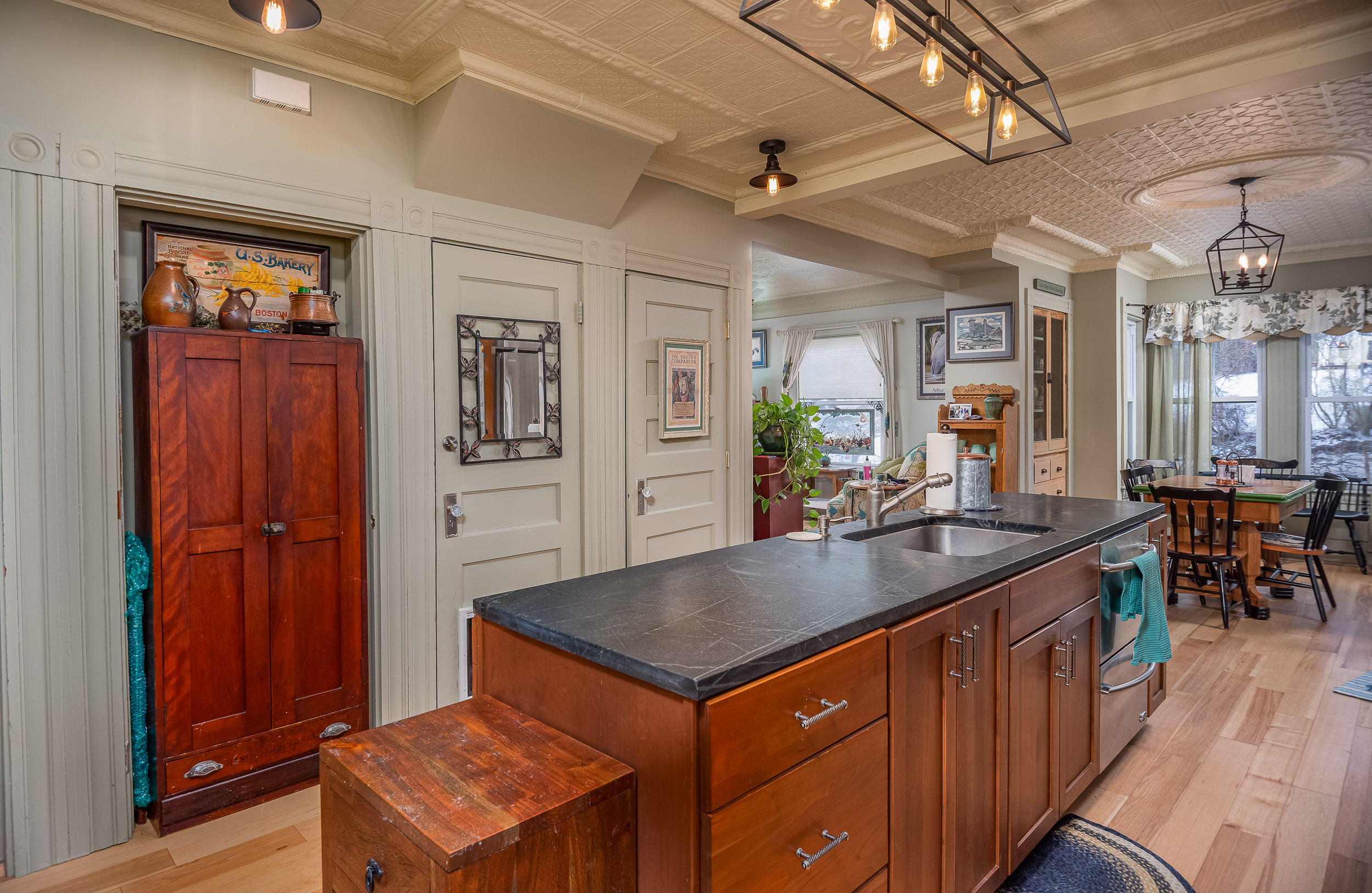63 Whipple Road, Unit 1 Kittery, ME 03904 - Photo 5 of 20 kit4-1