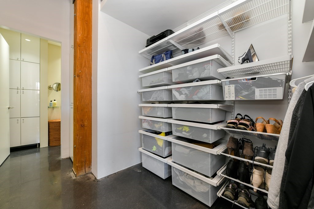 35 Channel Center Street, Unit 511 Boston, MA 02210 - Photo 19 of 25