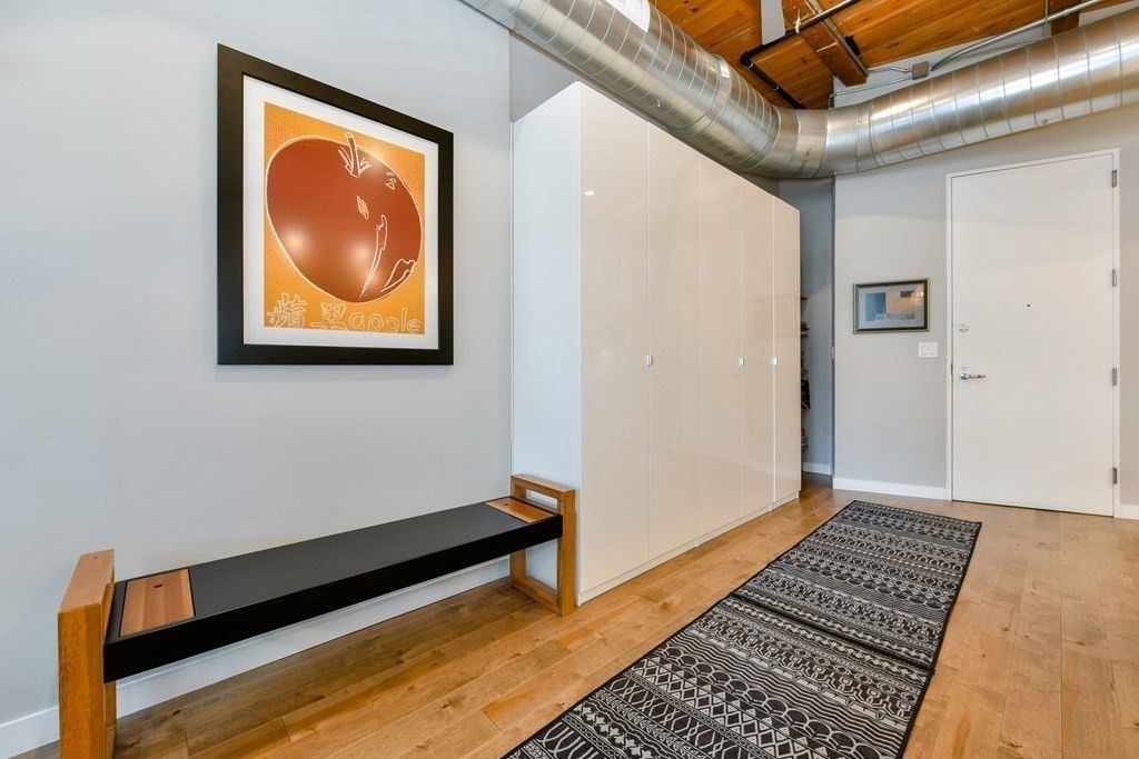 35 Channel Center Street, Unit 511 Boston, MA 02210 - Photo 8 of 25