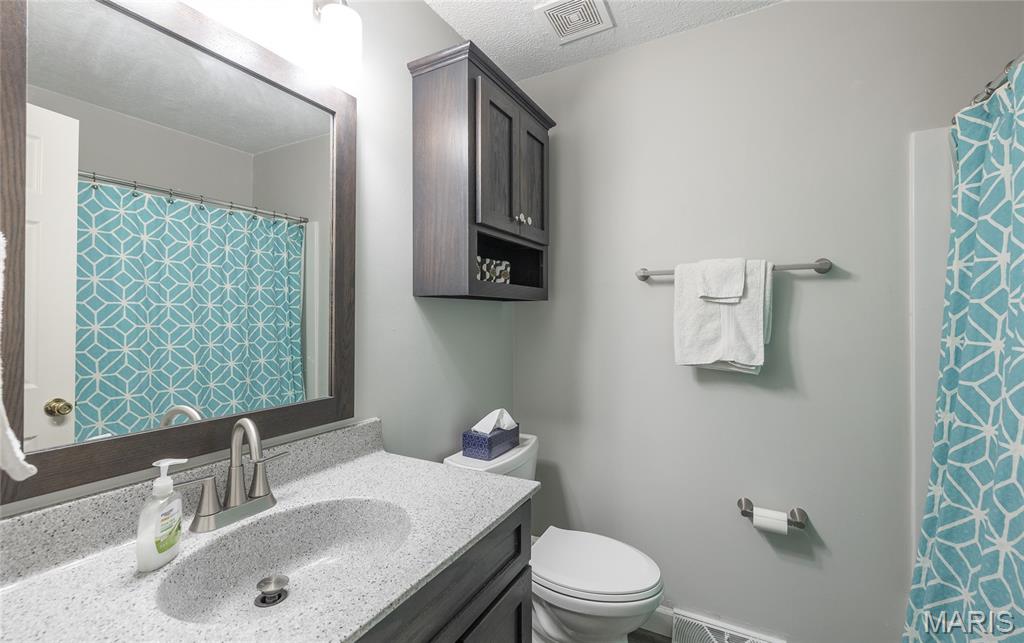 10566 Butler Circle Rolla, MO 65401 - Photo 14 of 29