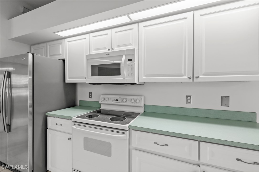 18222 Oriole Road Fort Myers, FL 33967 - Photo 10 of 33 Gallery Image 10