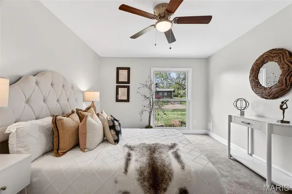 $399,900 | 117 Old Oaks Drive, Ballwin, MO 63011