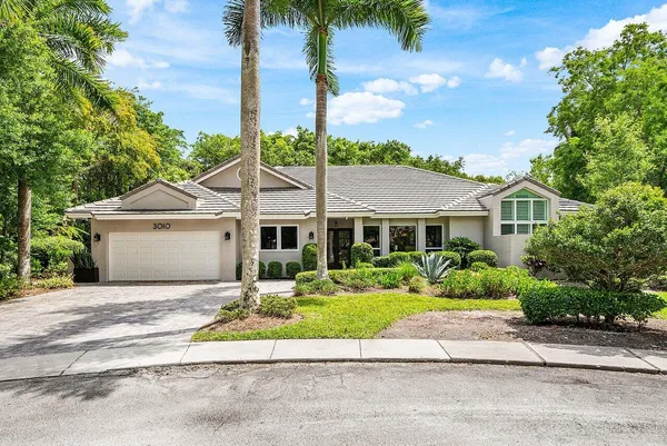 $1,885,000 | 3010 Hampton Circle, Boca Raton, FL 33434