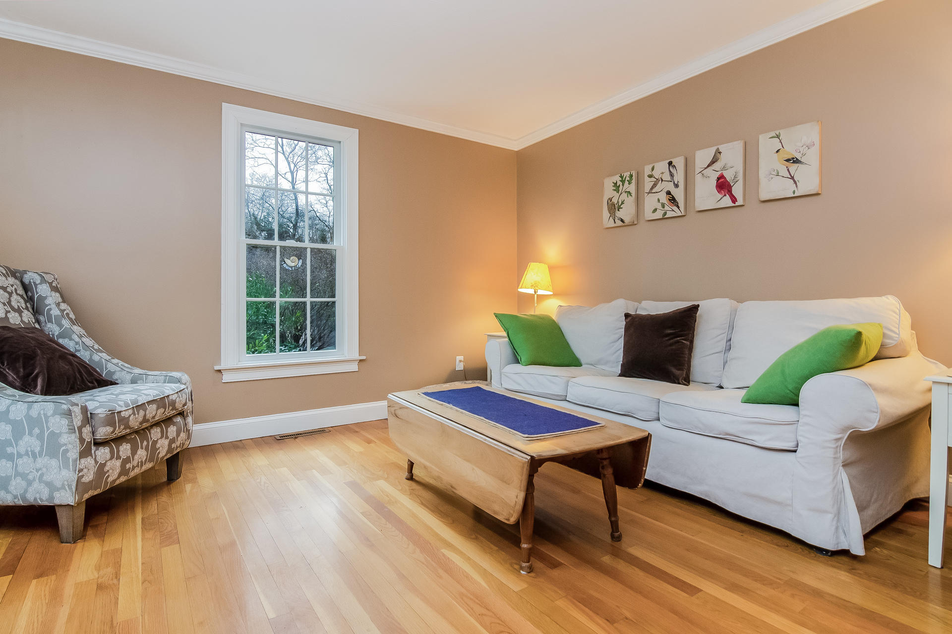 40 Chipman Road Sandwich, MA 02563 - Photo 11 of 26 a living room with furniture and a window